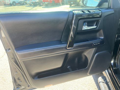 Used 2019 Toyota 4Runner Limited image 13
