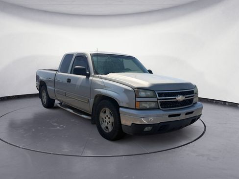 Used 2006 Chevrolet Silverado 1500 LT w/ Light Duty Power Package RWD image 7