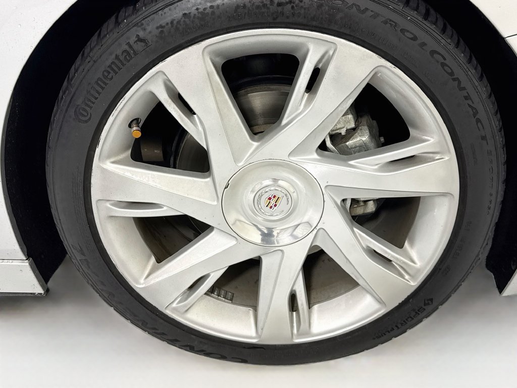 Used 2014 Cadillac ELR FWD image 30