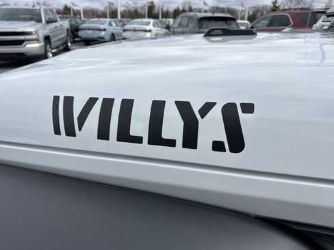 Used 2021 Jeep Wrangler Unlimited Sport image 29