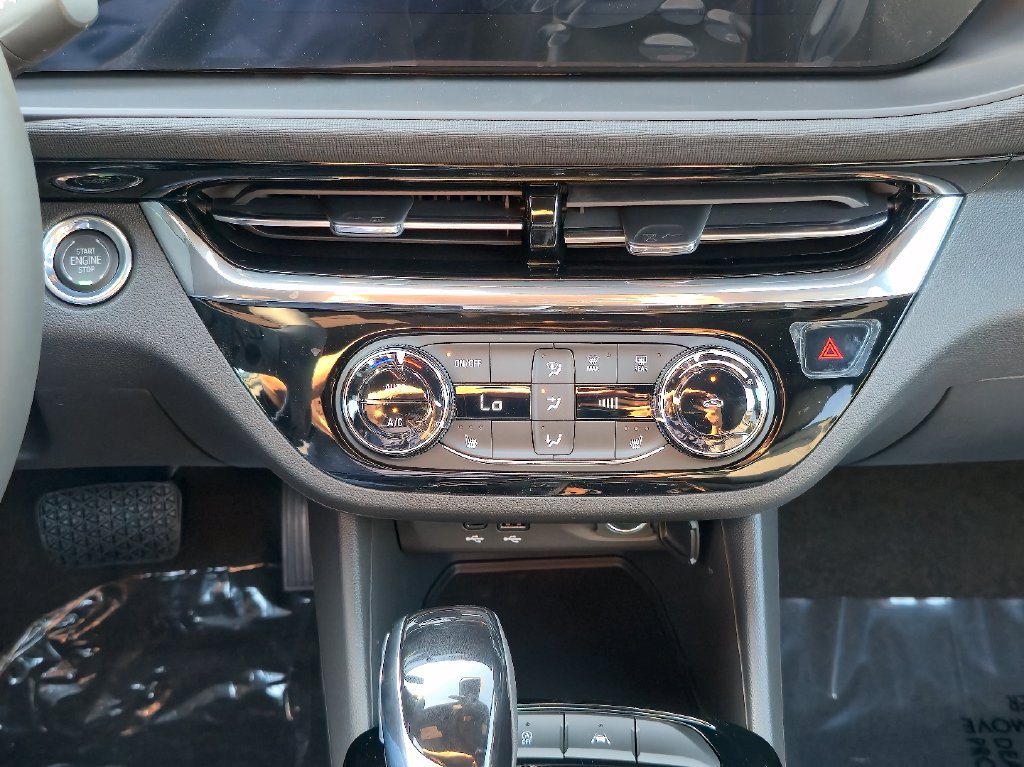 New 2026 Buick Envista Sport Touring w/ Convenience I Package FWD image 14