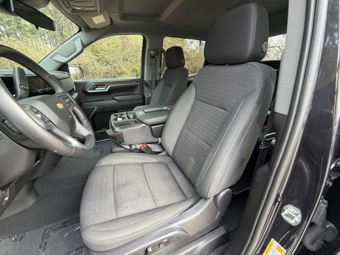 Used 2022 Chevrolet Silverado 1500 LT image 15