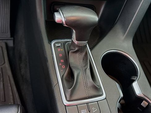 Used 2018 Kia Sportage EX FWD image 16