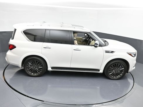 Used 2024 INFINITI QX80 Sensory w/ Cargo Package image 37