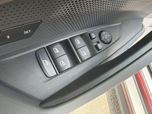 Used 2023 BMW i4 eDrive35 w/ Premium Package RWD image 26