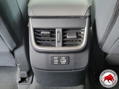 Used 2024 Subaru Outback Premium AWD/4WD image 18