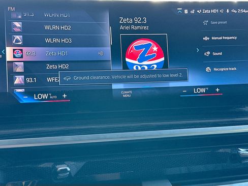 Certified 2023 BMW X7 xDrive40i w/ M Sport Package image 15