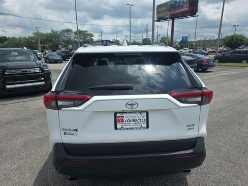 Used 2020 Toyota RAV4 XLE w/ All Weather Liner Package AWD/4WD image 5