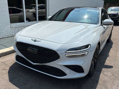 Used 2022 Genesis G70 3.3T w/ Sport Advanced Package RWD image 2
