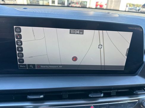 Used 2024 Kia Telluride S w/ S Sunroof Package image 11