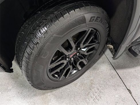 Used 2022 GMC Sierra 1500 Elevation image 10