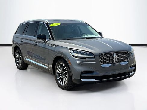 Used 2023 Lincoln Aviator Reserve w/ Elements Package Plus RWD image 3