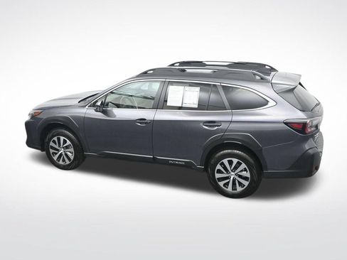 Used 2025 Subaru Outback Premium AWD/4WD image 31