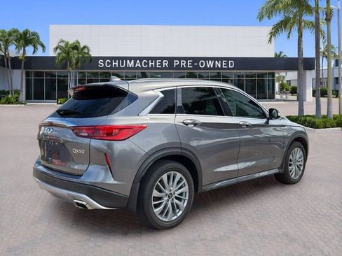 Used 2023 INFINITI QX50 Luxe FWD image 7