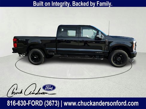 New 2026 Ford F250 Lariat w/ Black Appearance Package image 8