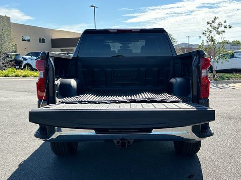 Used 2023 Chevrolet Silverado 1500 LT AWD/4WD image 16