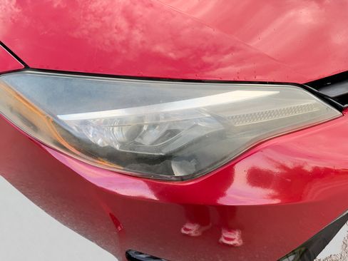 Used 2017 Toyota Corolla LE FWD image 28