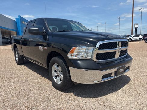 Used 2019 RAM 1500 Tradesman w/ Chrome Plus Package RWD image 8