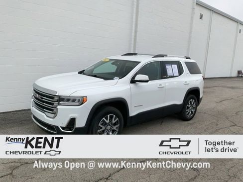 Certified 2023 GMC Acadia SLT w/ Preferred Package image 33