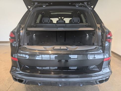 Used 2025 BMW X5 M60i w/ Climate Comfort Package image 5