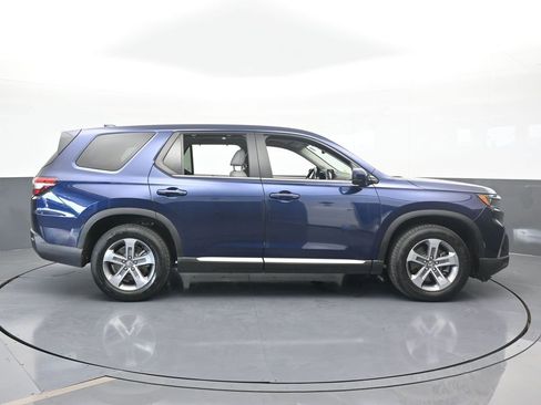 Used 2023 Honda Pilot EX-L image 7