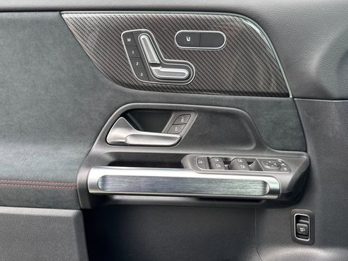 New 2026 Mercedes-Benz GLB 35 AMG 4MATIC image 13