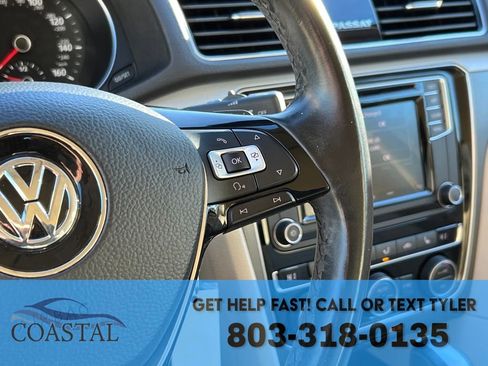 Used 2018 Volkswagen Passat 2.0T R-Line image 34