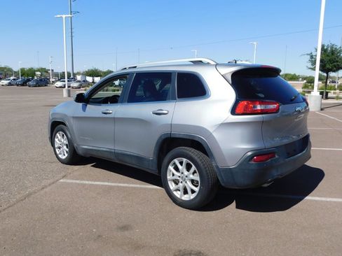 Used 2015 Jeep Cherokee Latitude image 7