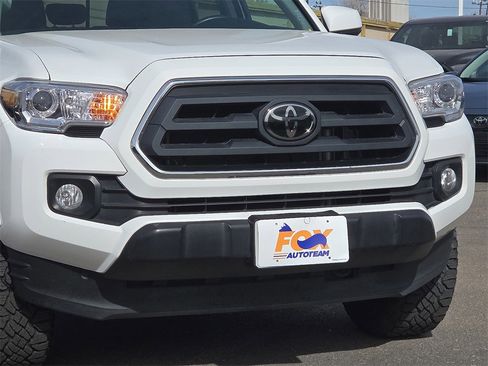 Certified 2023 Toyota Tacoma SR5 image 9