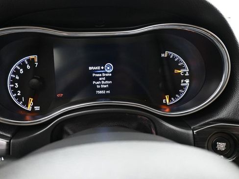 Used 2021 Jeep Grand Cherokee Limited w/ Sun & Sound Group image 19