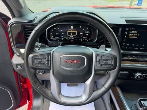 Used 2025 GMC Sierra 1500 Elevation w/ Elevation Premium Package AWD/4WD image 18