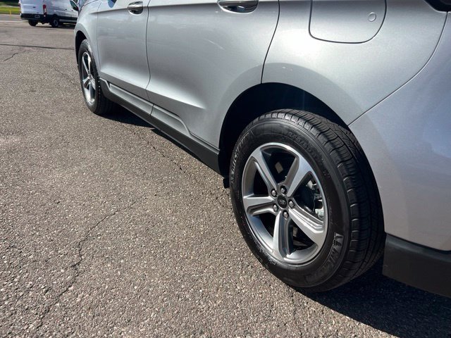 Certified 2024 Ford Edge SEL w/ Convenience Package AWD/4WD image 28