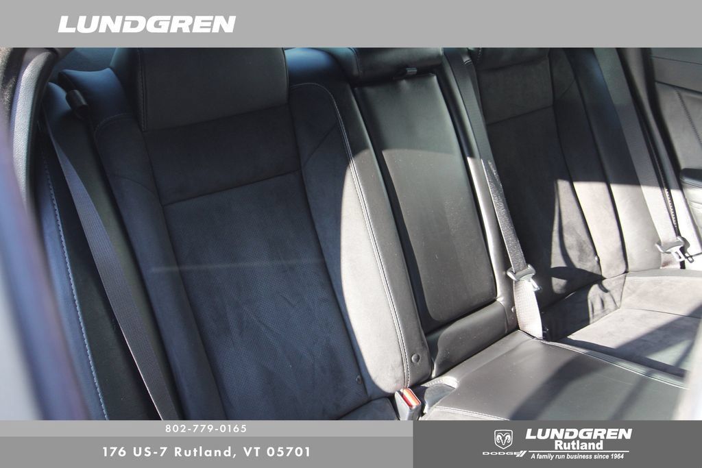 Used 2019 Dodge Charger R/T w/ Plus Group RWD image 25