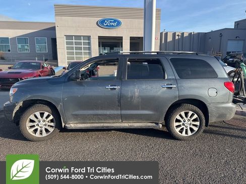 Used 2008 Toyota Sequoia Limited image 14