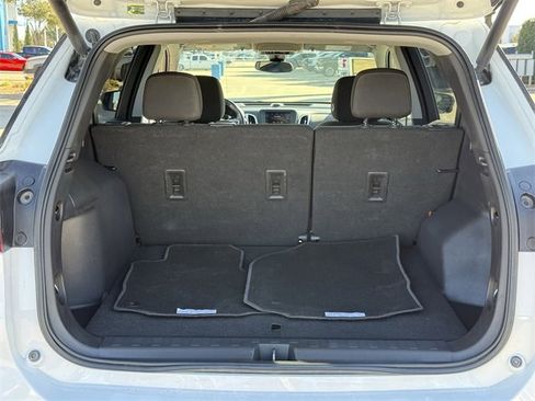 Certified 2021 Chevrolet Equinox LT image 32