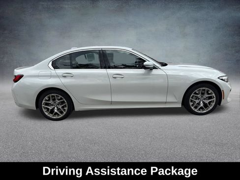 Used 2026 BMW 330i xDrive Sedan AWD/4WD image 8