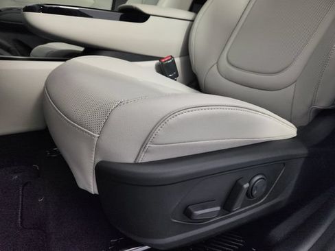 Certified 2024 Hyundai Ioniq 5 SE AWD/4WD image 15