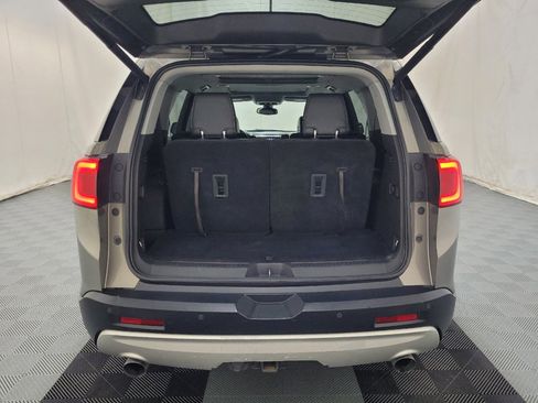 Used 2019 GMC Acadia SLT FWD image 33