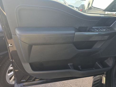 Used 2022 Ford F150 XLT w/ Equipment Group 302A High image 12