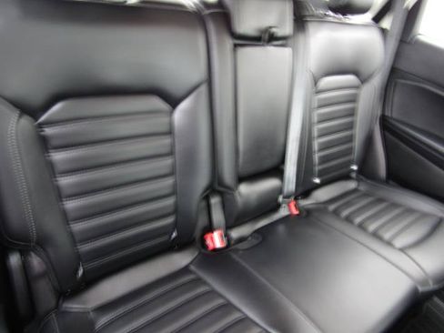 Certified 2024 Ford Edge SEL w/ Convenience Package AWD/4WD image 10