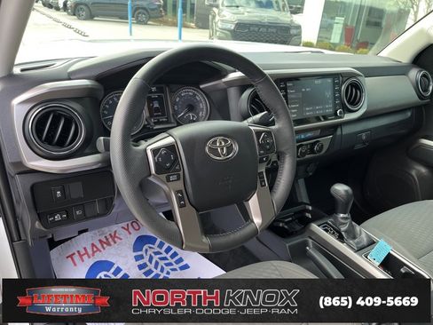Used 2023 Toyota Tacoma SR5 w/ Technology Package image 6