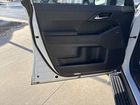 Used 2024 Lexus GX 550 image 14