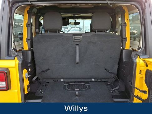 Used 2021 Jeep Wrangler Willys image 31