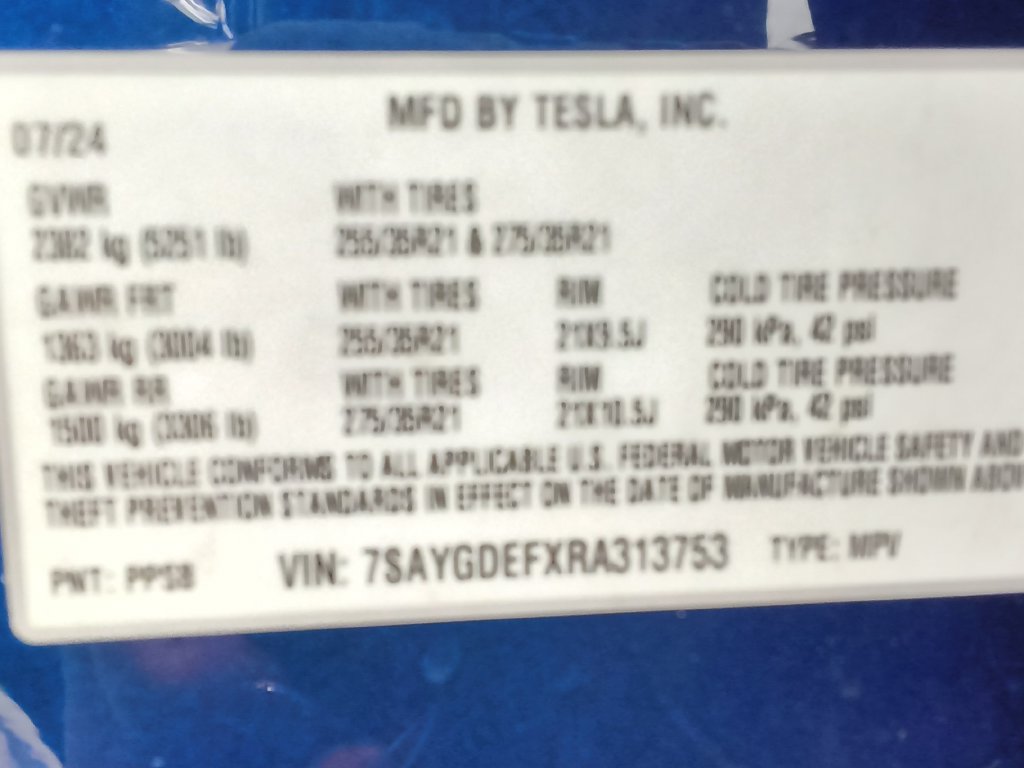 Used 2024 Tesla Model Y Performance AWD/4WD image 11