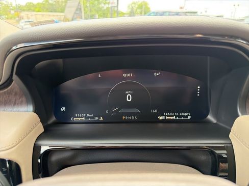 Used 2021 Lincoln Nautilus Reserve w/ Equipment Group 201A AWD/4WD image 33