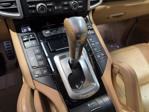 Used 2015 Porsche Cayenne S w/ Premium Package image 31