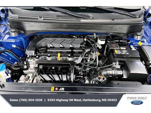 Used 2023 Hyundai Venue SEL FWD image 8