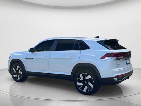 New 2026 Volkswagen Atlas Cross Sport SE AWD/4WD image 6