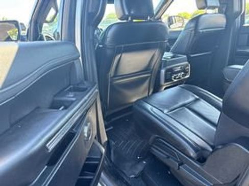 Used 2020 Ford Expedition Max XLT w/ Equipment Group 202A AWD/4WD image 10