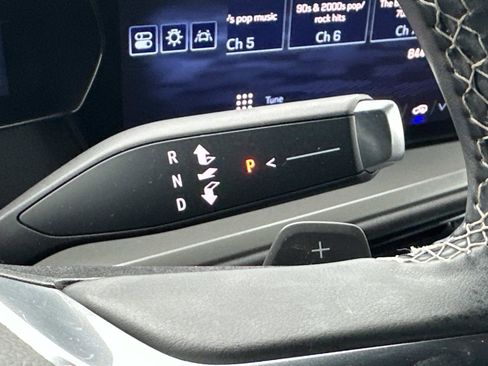 Certified 2024 Chevrolet Traverse LT w/ Enhanced Driving Package image 24